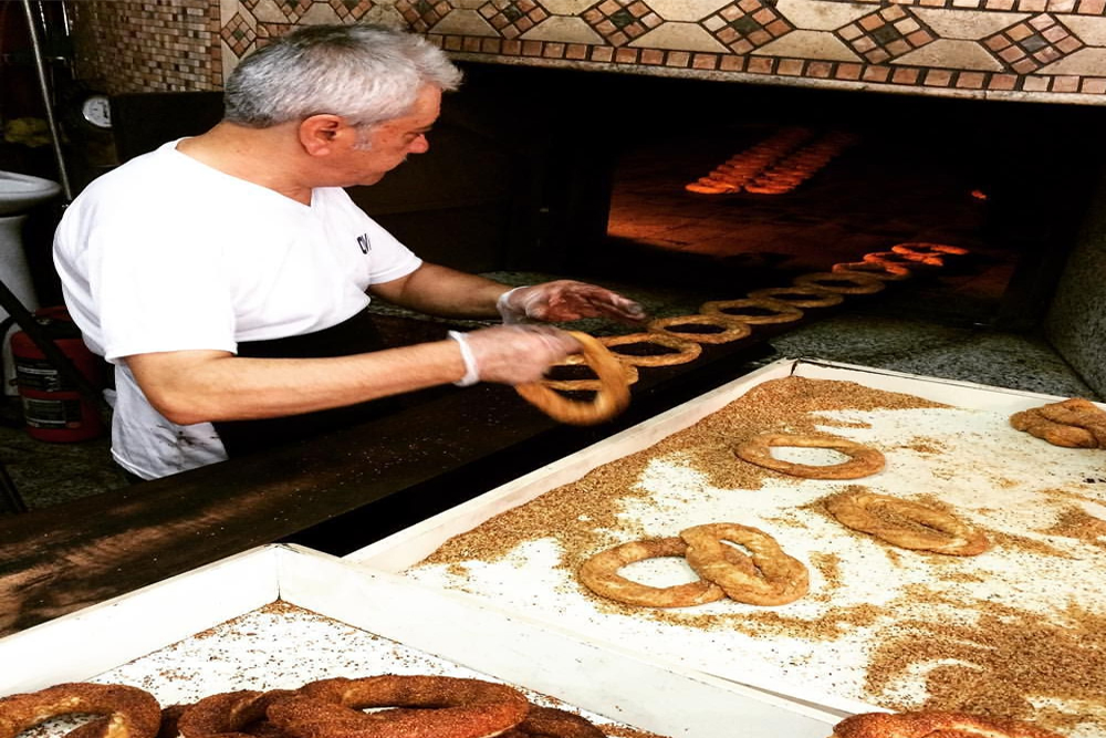 نان محلی سیمیت استانبول